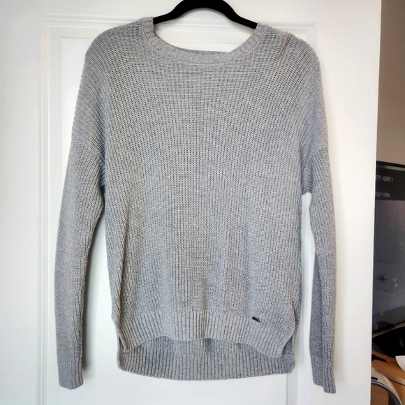 Hollister grey knit sweater - Size small - Picture 5 of 9